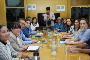 El Gobierno recibió a la conducción de ATEN